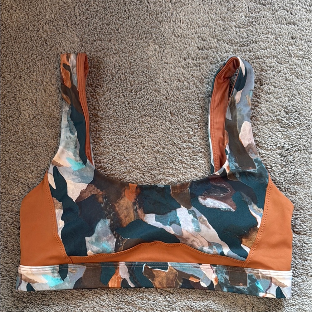 Multicolor Camouflage Bikini Sport Top